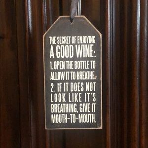 Wine bottle gift tag